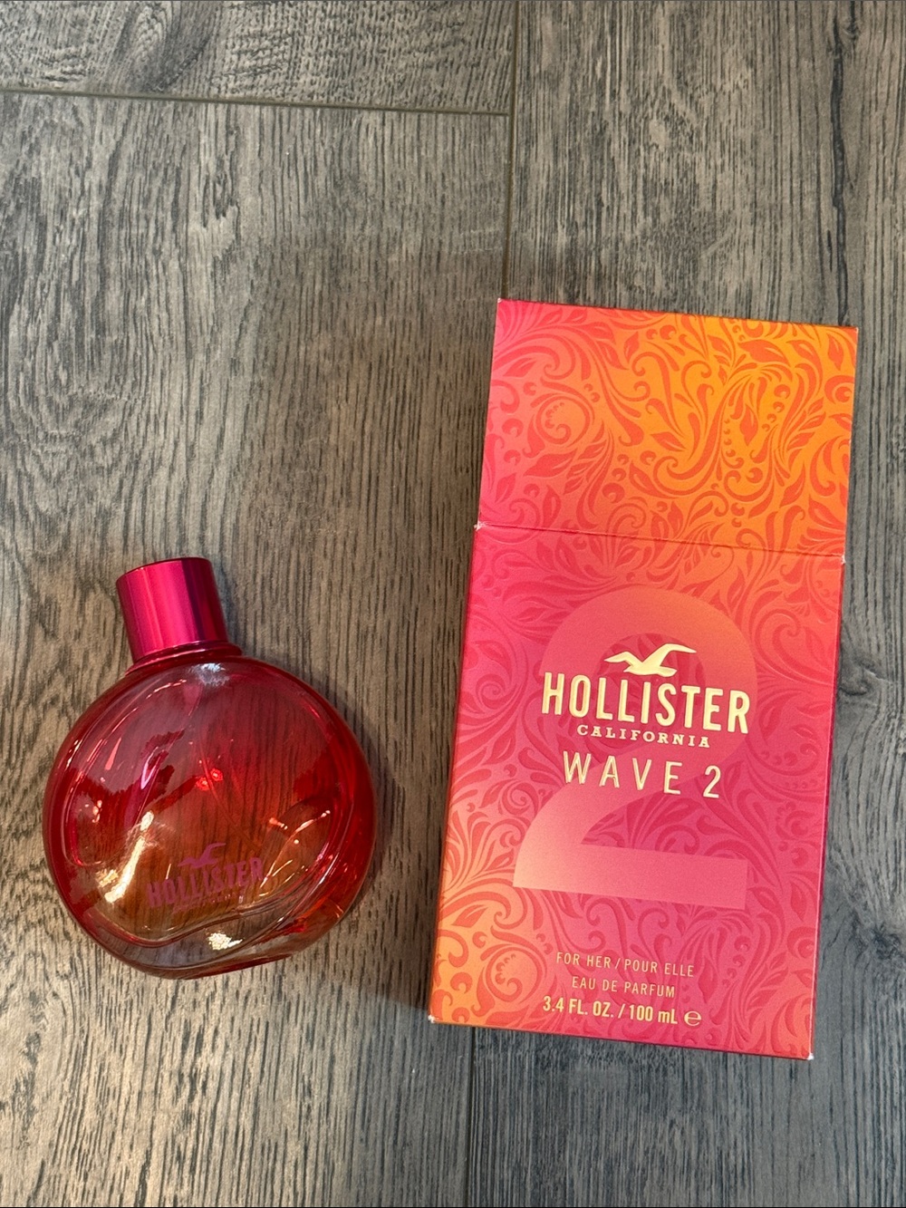 Hollister wave 2 perfume - Picture 2 of 2